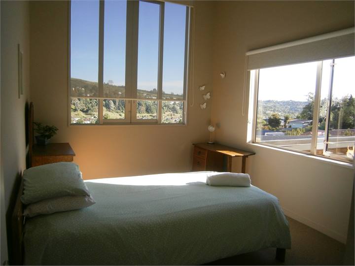 Bedroom #3 Upstairs - King Single