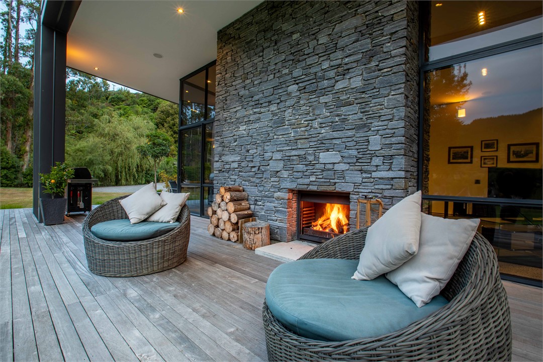 Exterior fireplace