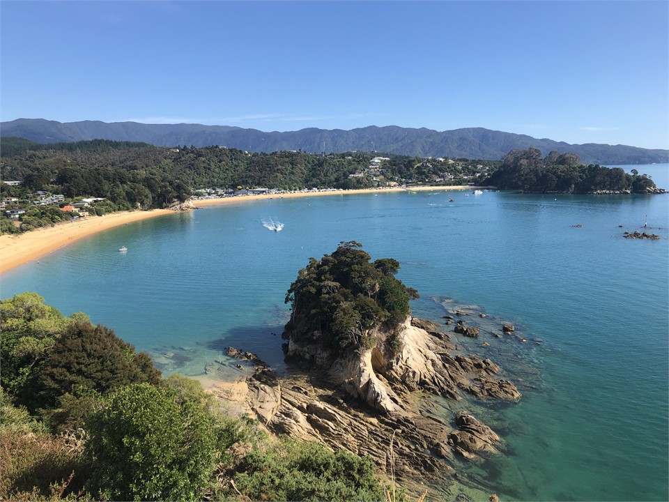 View of Little Kaiteriteri beach
