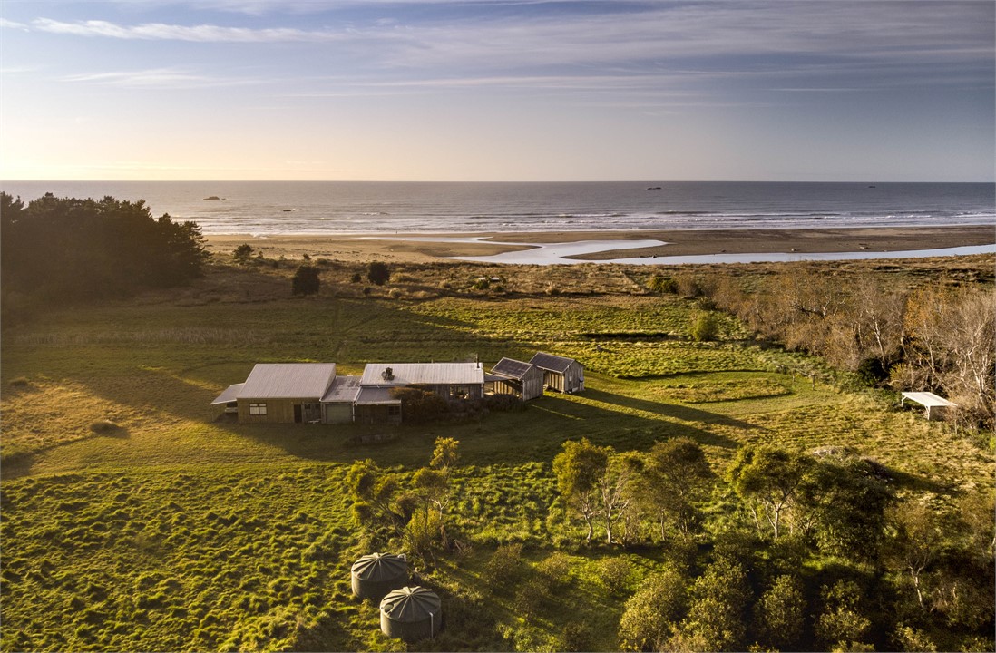 View from behind the house to the ocean
