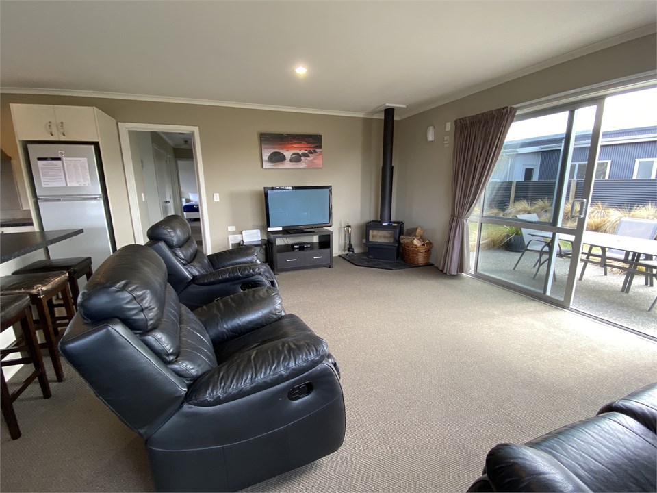 Rocking it in Rhoboro Twizel Holiday Home for rent Holiday Houses