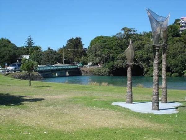 Pepe Bridge, fantastic for jumping off!!!