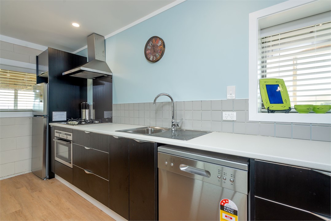 Downstairs Kitchenette