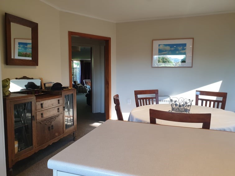 Dining, cards or games