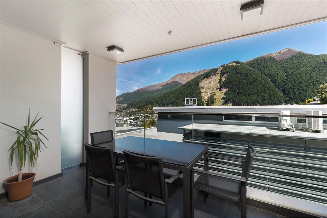 Travellers Oasis, Central Queenstown Aura Queensto