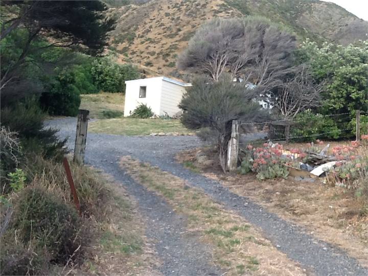 Driveway to Kupe Lookout