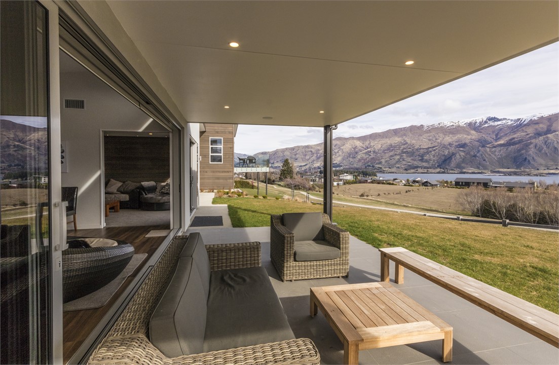 Looking back to Wanaka Town