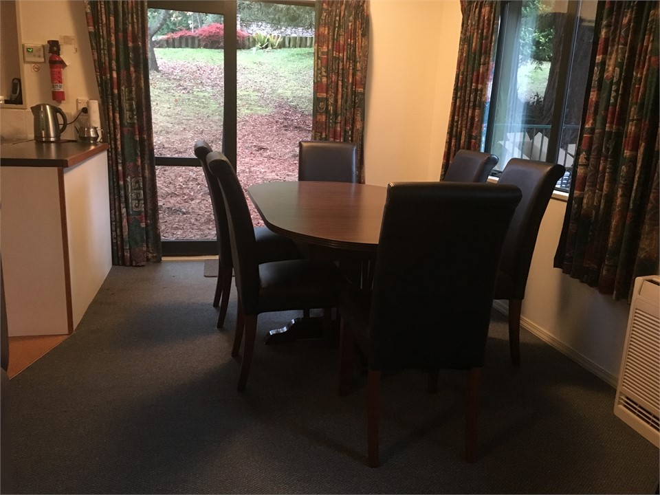 Dining table and chairs for relaxed eating