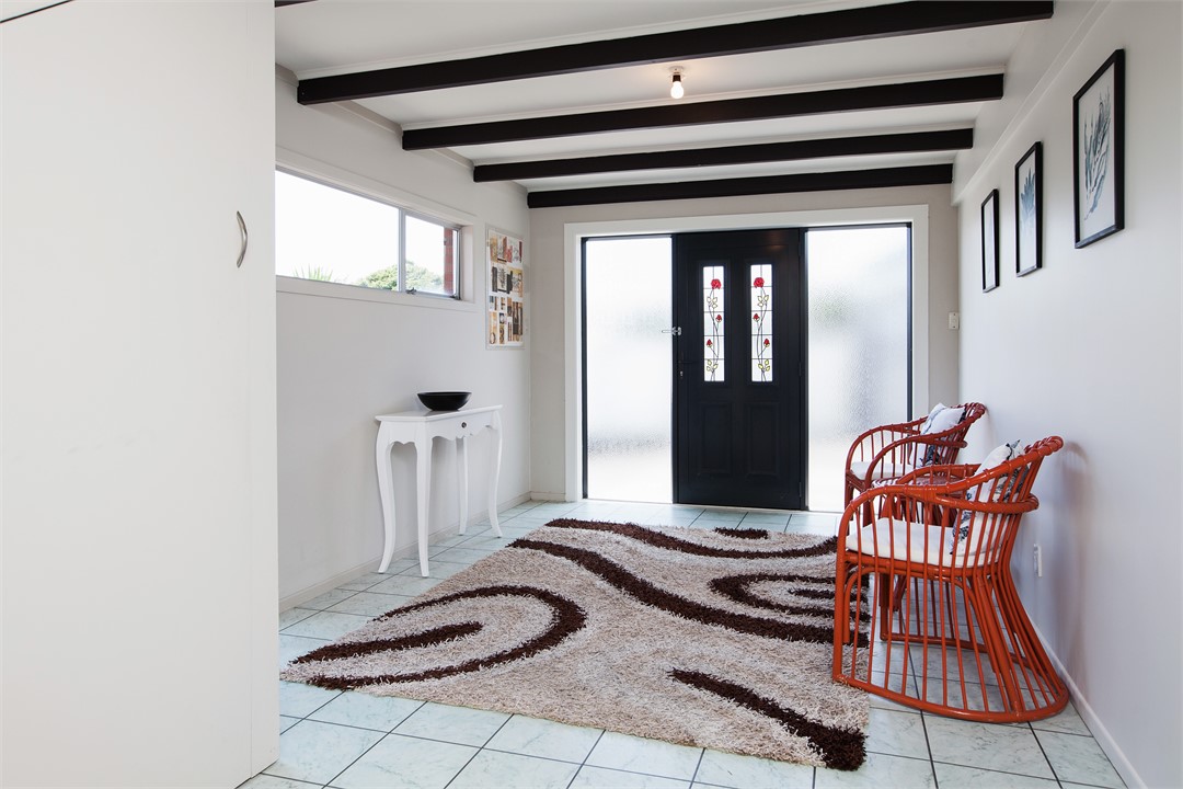 Entrance way / Front door