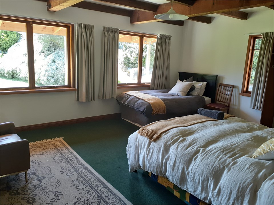 Main Bedroom (Ensuite attached)