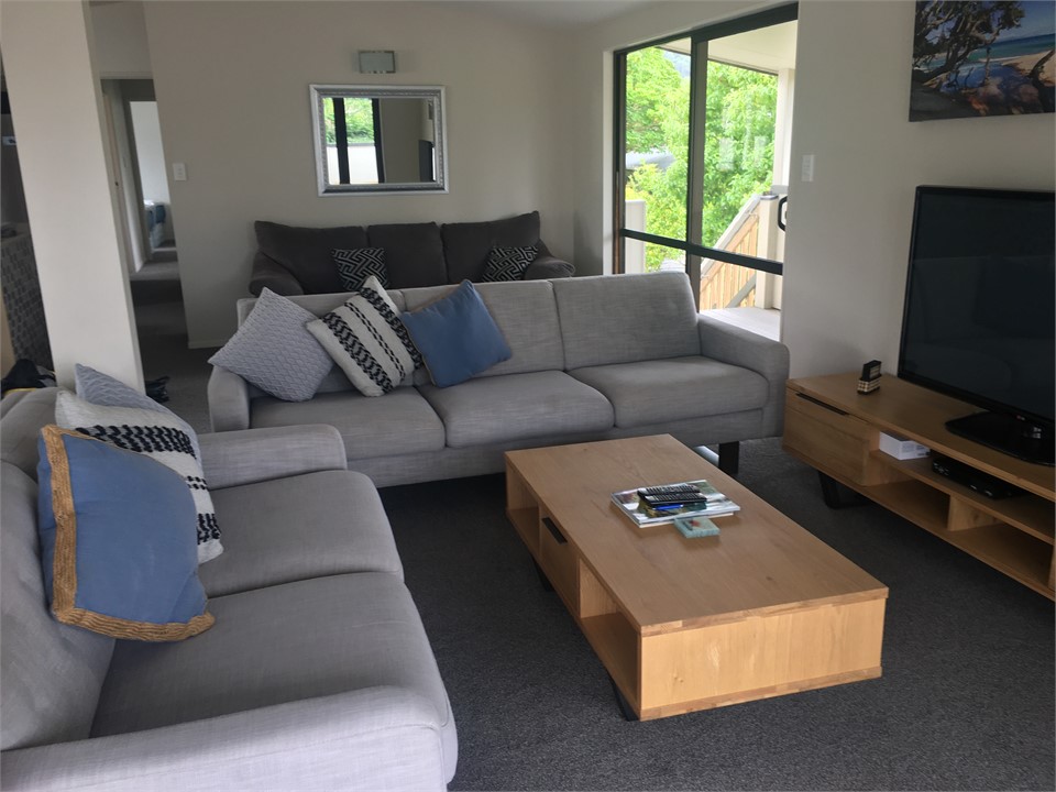 House on Hardy Cooks Beach Beach House for rent Holiday Houses