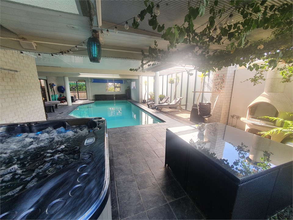 Red Beach Retreat Orewa Beach Apartment for rent Holiday Houses