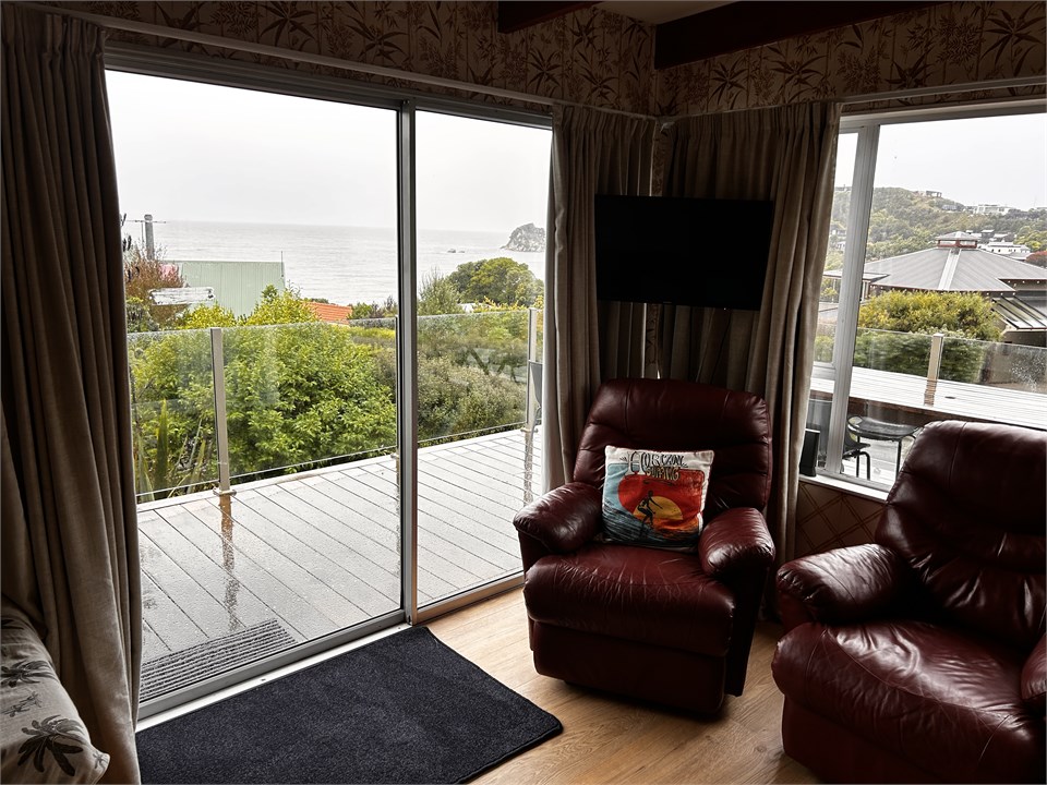 lounge out to the deck and view