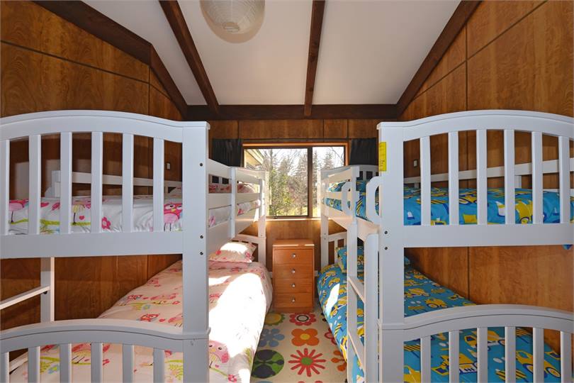 Bunk Room (2 bunks giving 4 singles. Max capacity 