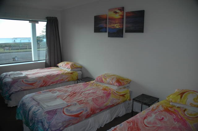 Third bedroom with 3 single beds