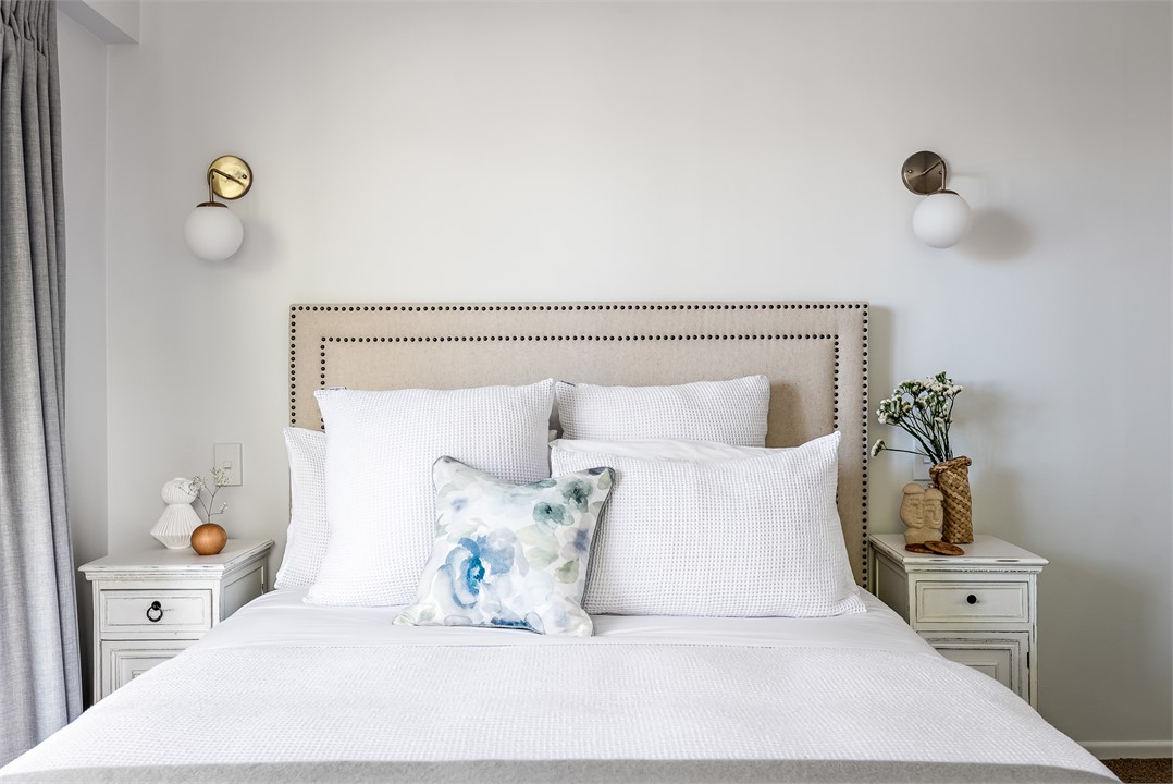 Corner room 3 (queen)