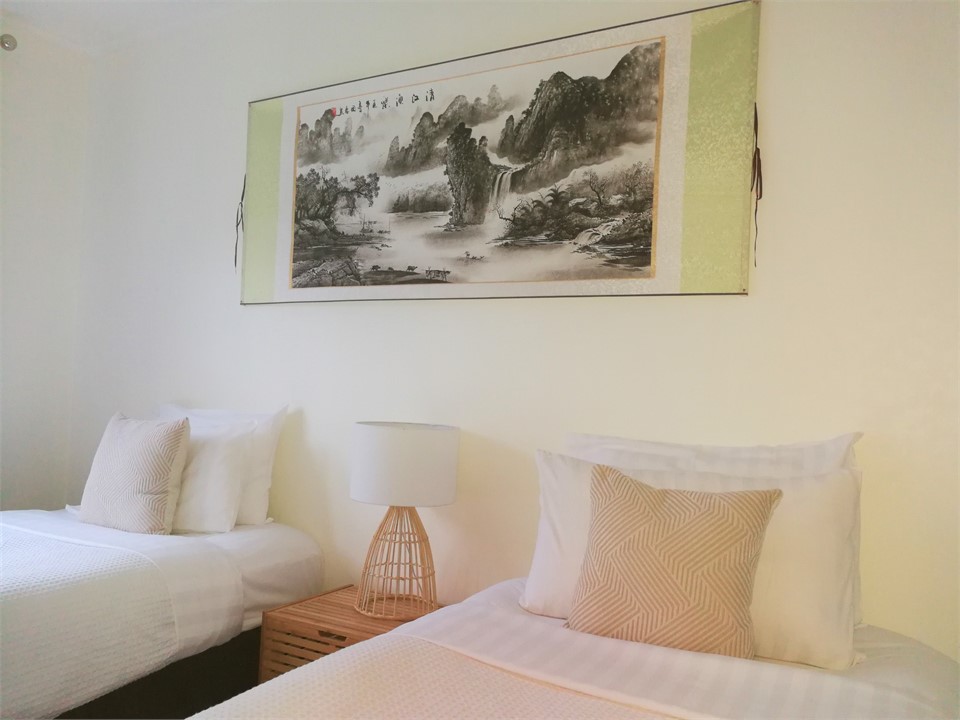 Bedroom 4 with King Single beds