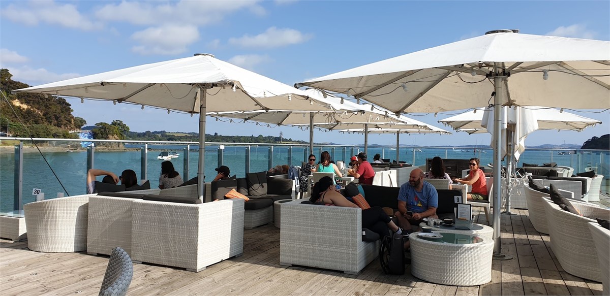 Zane Grey's restaurant and Bar