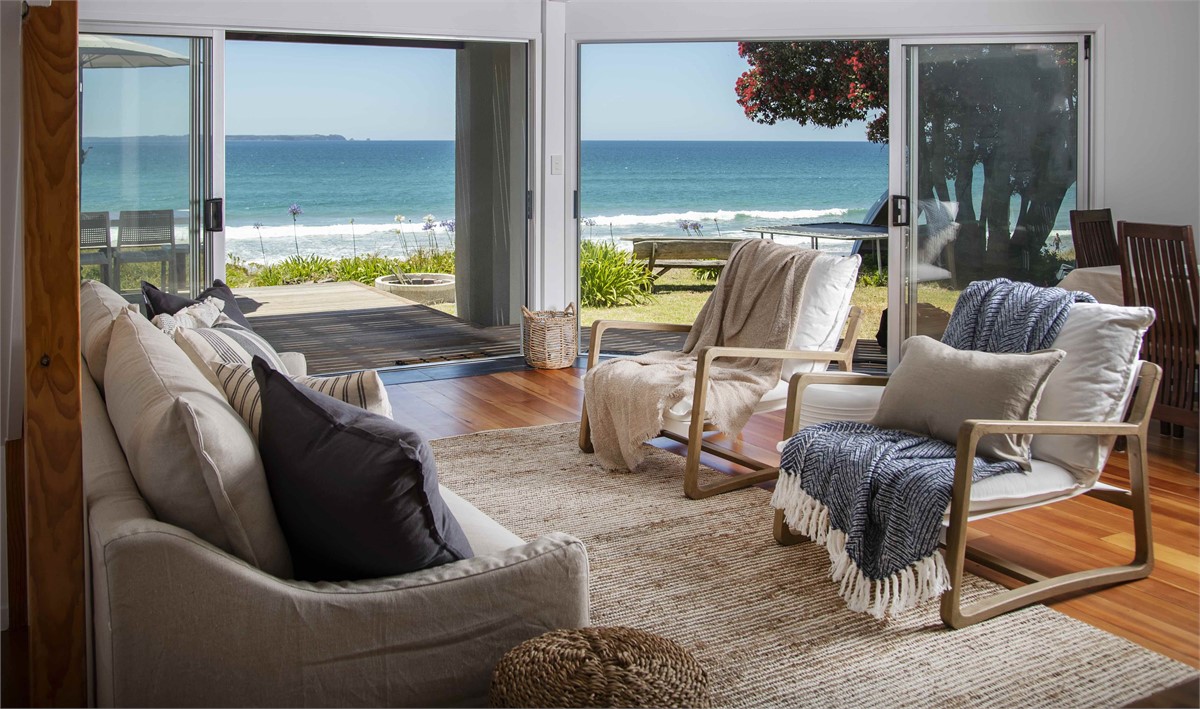 Beachfront- living area