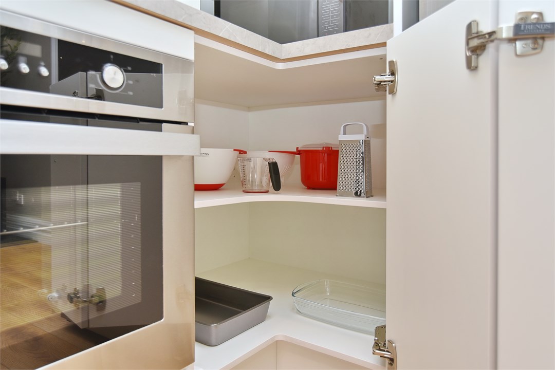 Fully equipped Kitchen area