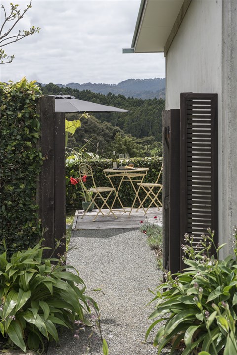 Private entrance to courtyard and patio