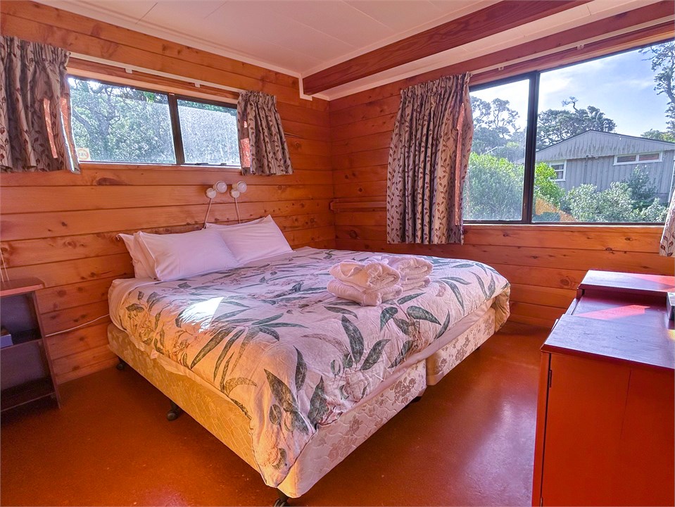 Upstairs Masterbedroom - Super King bed