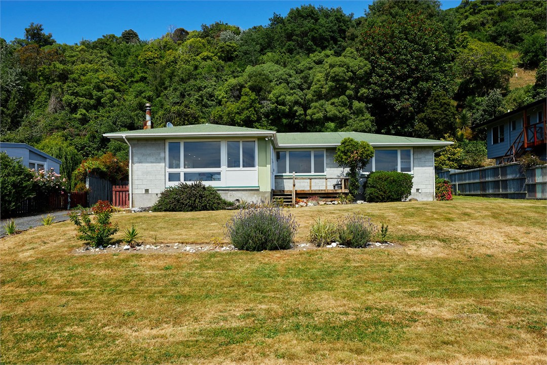 KOA Retreat Kaikoura Holiday Home for rent Holiday Houses