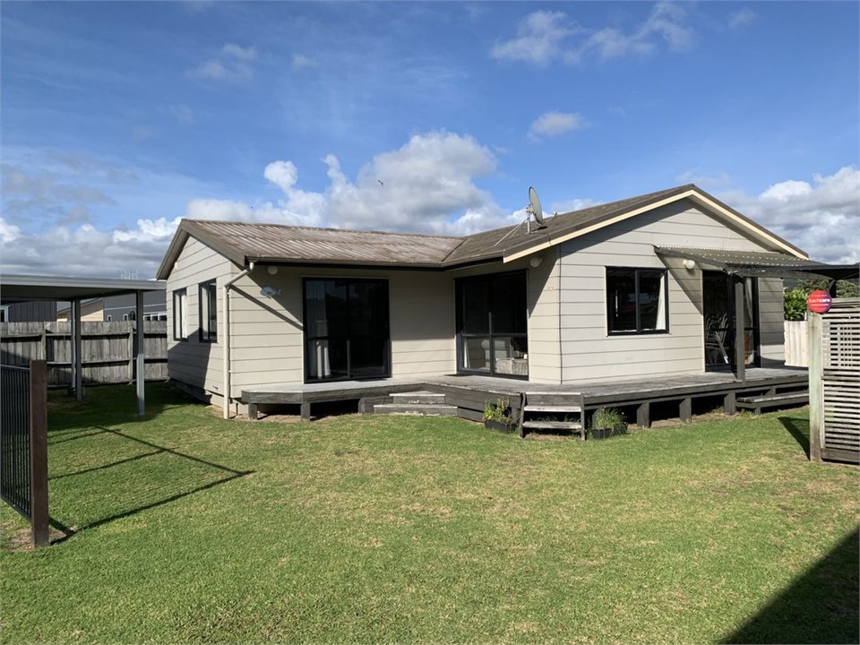 Whangamata Beach Break (Bachcare) Whangamata Holiday Home for rent Holiday Houses