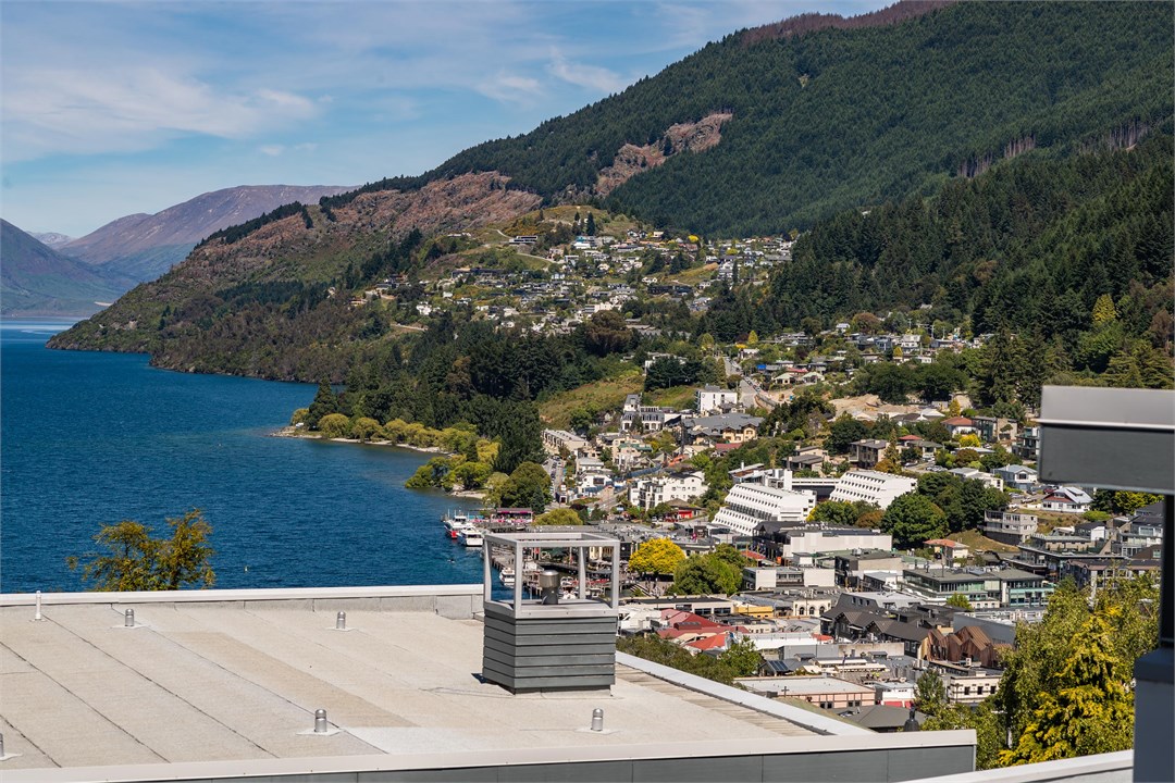 Travellers Oasis, Central Queenstown Aura Queensto