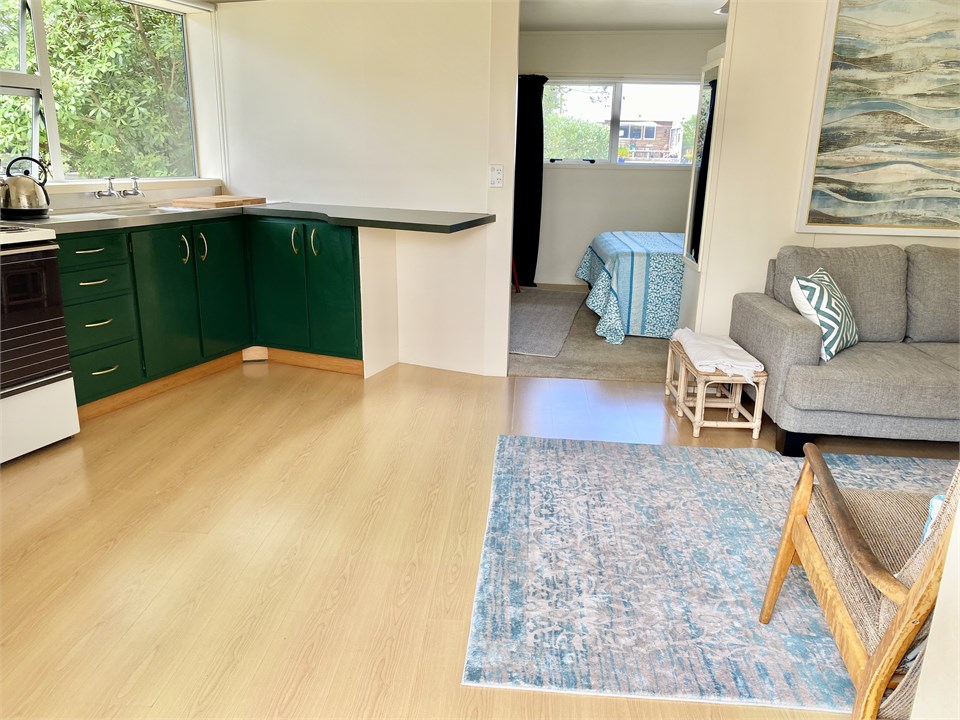 1BEDRM APARTMENT ON SITE - AVAILABLE AT EXTRA COST