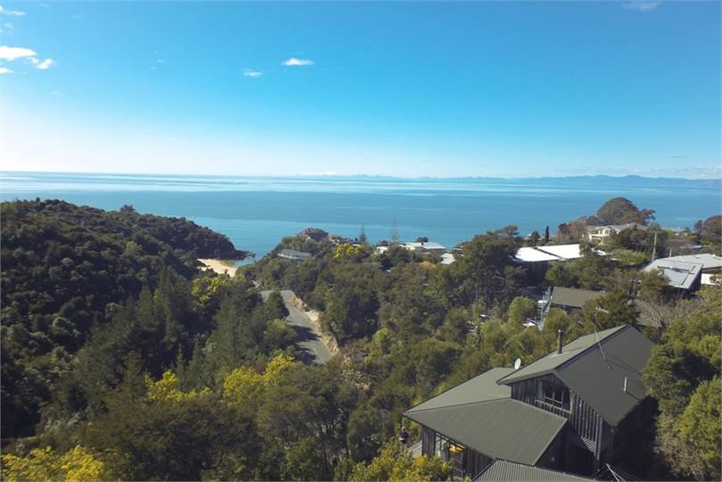 Birds view Able Tasman Park