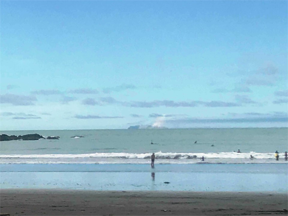 West End beach 20-30 steps away