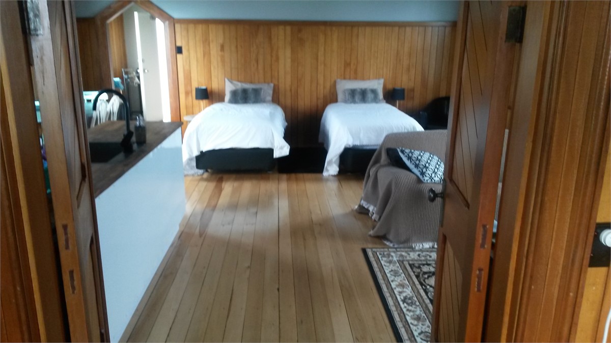 Superking bed split into 2 singles.