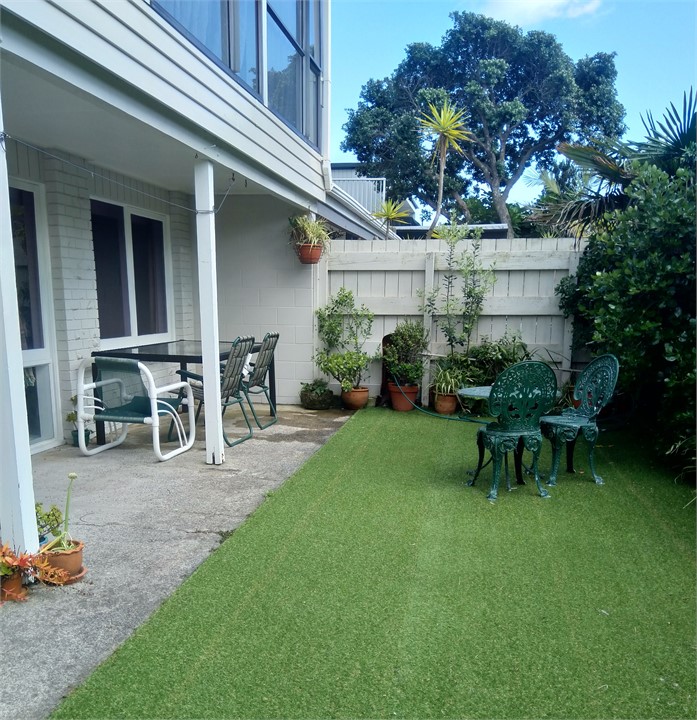 Enclosed Outdoor area