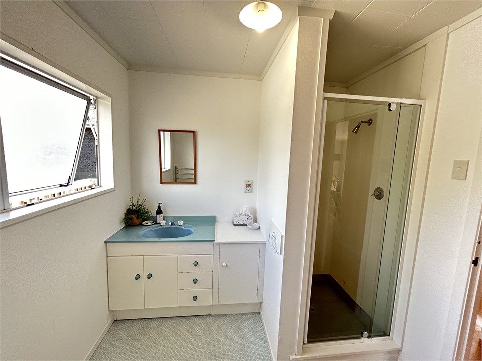 upstairs bathroom