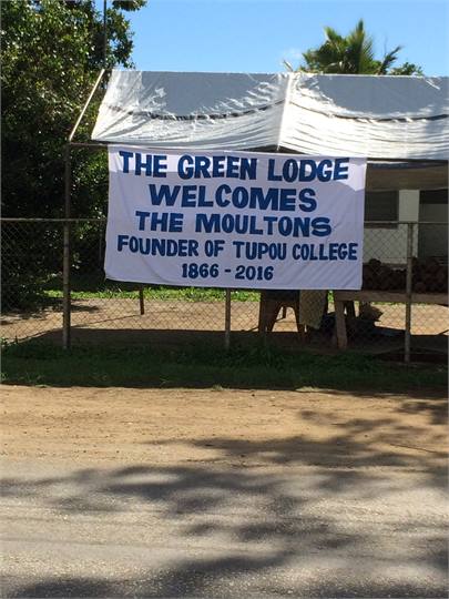 Moultons' host in Tonga 2016 b