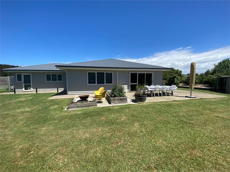 Little Orchard Mangawhai Mangawhai Heads Holiday Home for rent