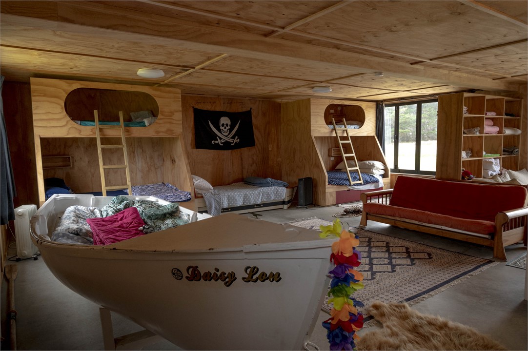 Rec Room with Daisy Lou, the boat bed