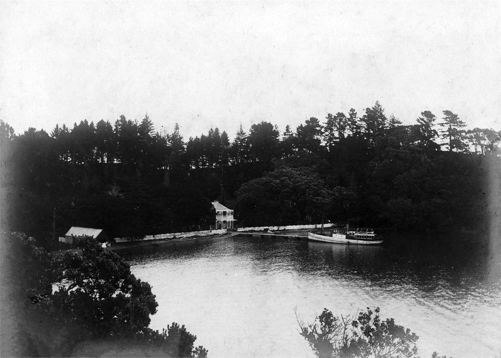 Mansion house vintage