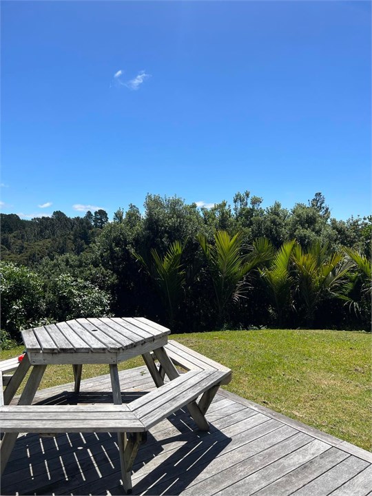 Picnic table / view from North Deck