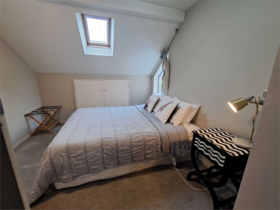 Bedroom 5 has a Queen bed and an ensuite