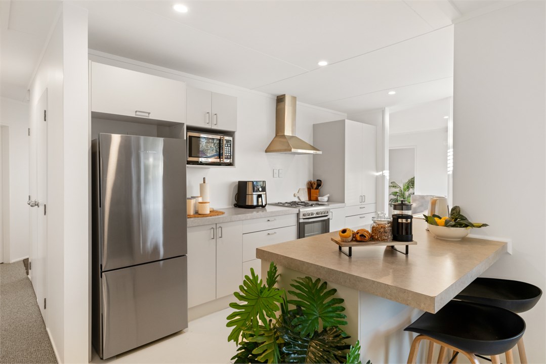 Well equipped kitchen