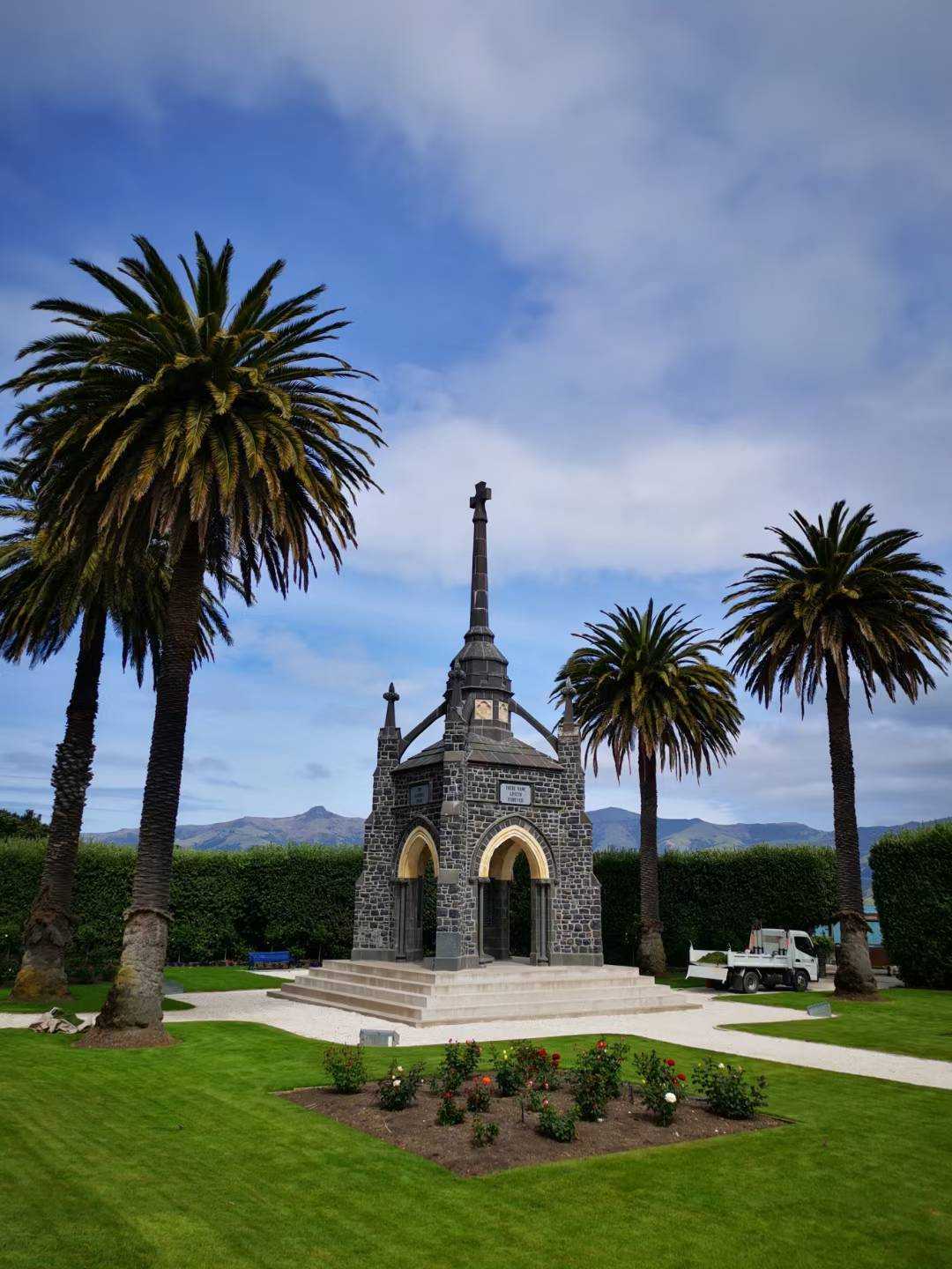 Small scenic view of Akaroa