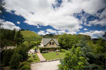 LAST STRAW COTTAGE  - Nelson