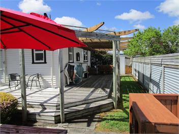 NewYorkNewYork: Super Fast Fibre, Smart TV and Sky TV - South Wairarapa