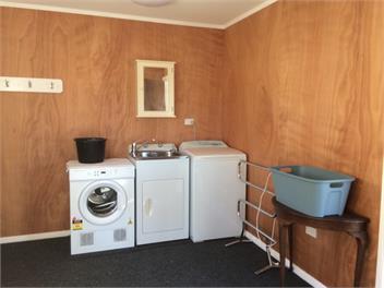 Bermuda - your home away from home - Takaka Nelson