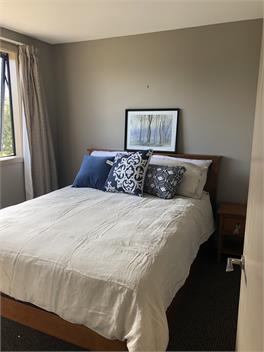Snowshoe Cottage - McKenzie