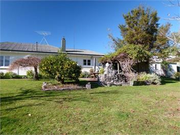 Martin Farm Rd-Kaiteriteri - Motueka