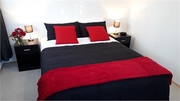 Rural Cottage Minutes from Beaches, Lakes and Town - Awanui