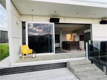 Modern Beach Apartment  - Foxton beach 